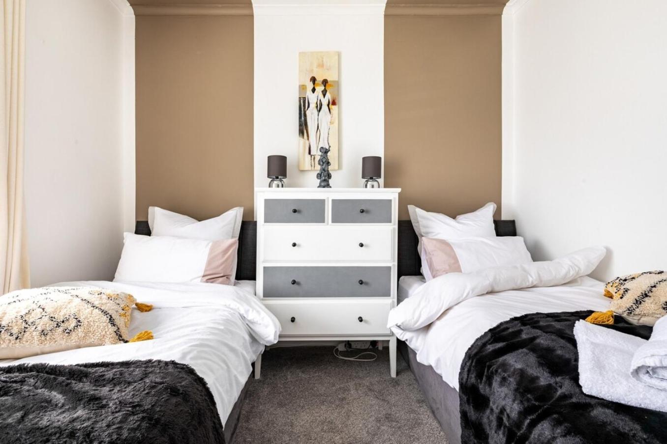 Coastal Family Stay 3-Bed Parking Wi-Fi Bridgend  Extérieur photo